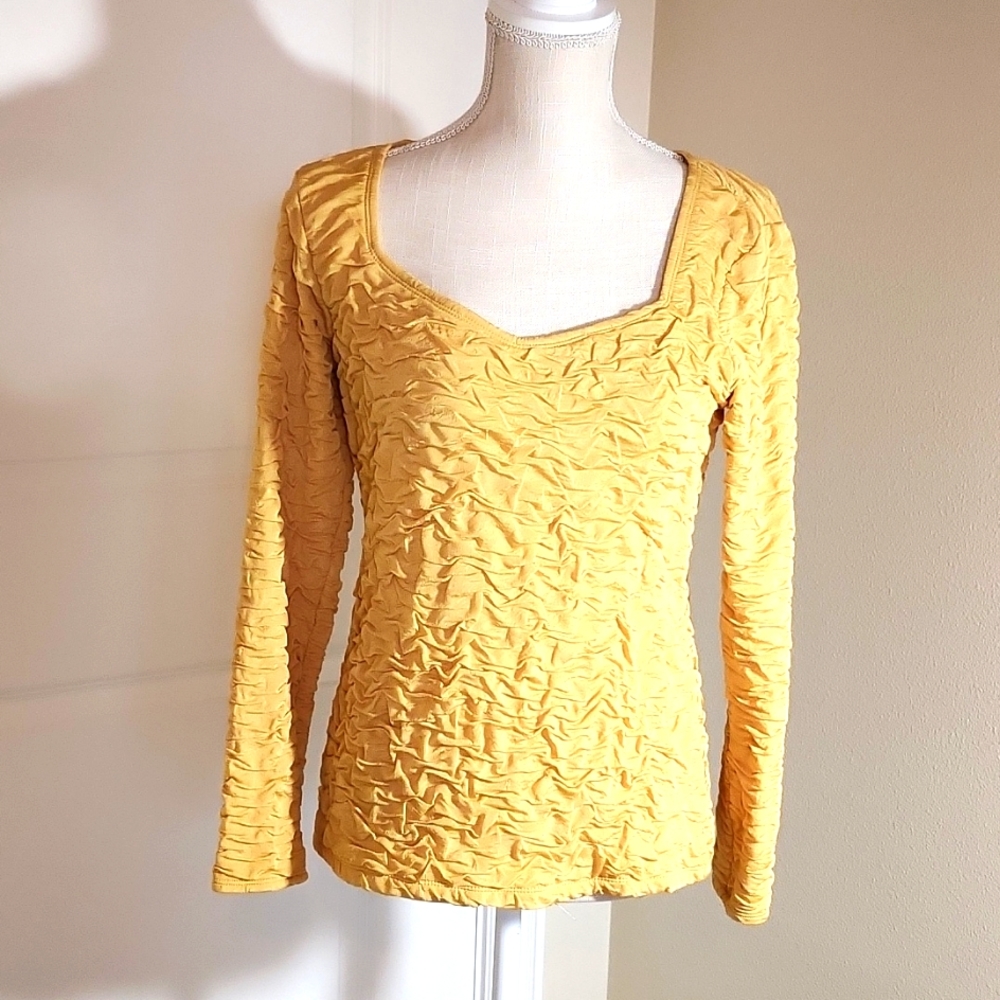 Hayley Mathews Yellow Long Sleeve Stretchy Crinkle Top Sz M Excellent Condition!